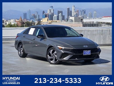 2025 Hyundai Elantra SEL Sport