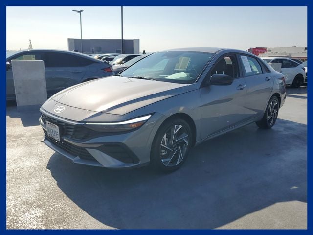 2025 Hyundai Elantra SEL Sport