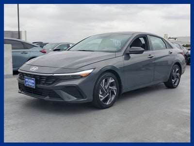 2025 Hyundai Elantra SEL Sport