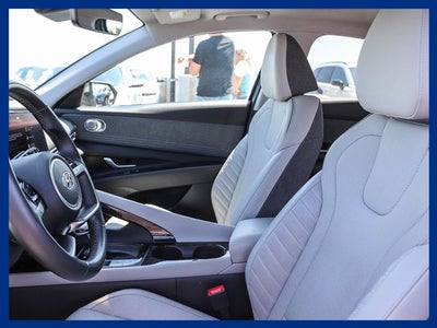 2023 Hyundai Elantra Limited