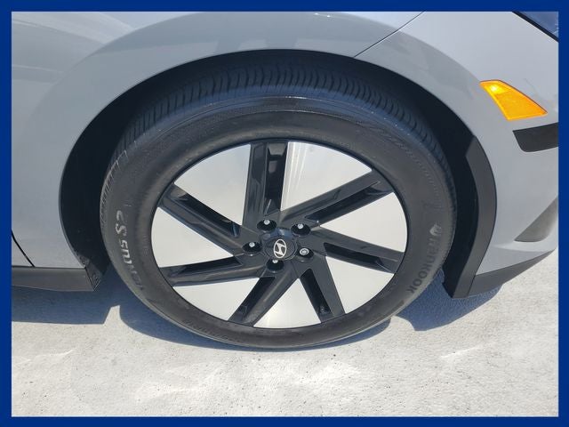 2024 Hyundai IONIQ 6 SE
