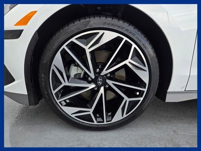 2023 Hyundai IONIQ 6 SEL