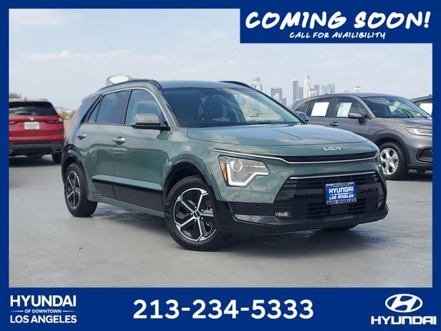 2023 Kia Niro SX HEV's photo
