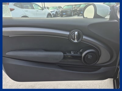 2023 MINI Cooper SE Electric Signature Plus