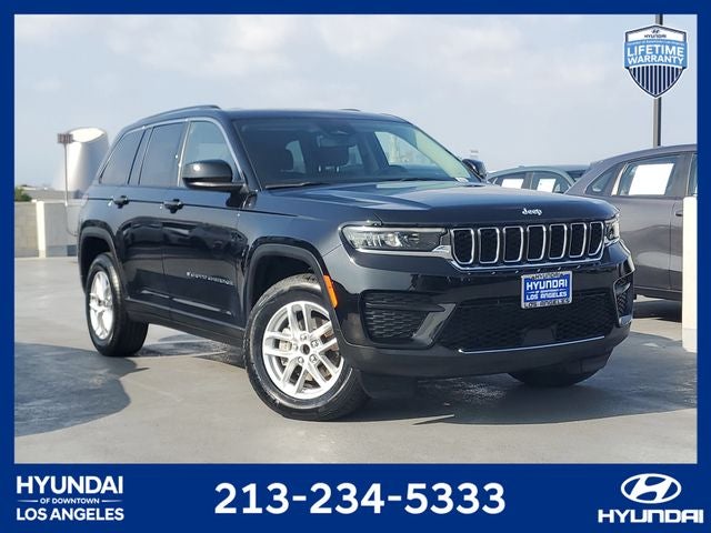 2023 Jeep Grand Cherokee Laredo's photo