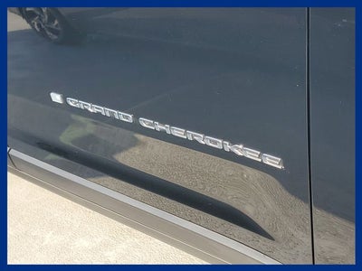 2023 Jeep Grand Cherokee Laredo
