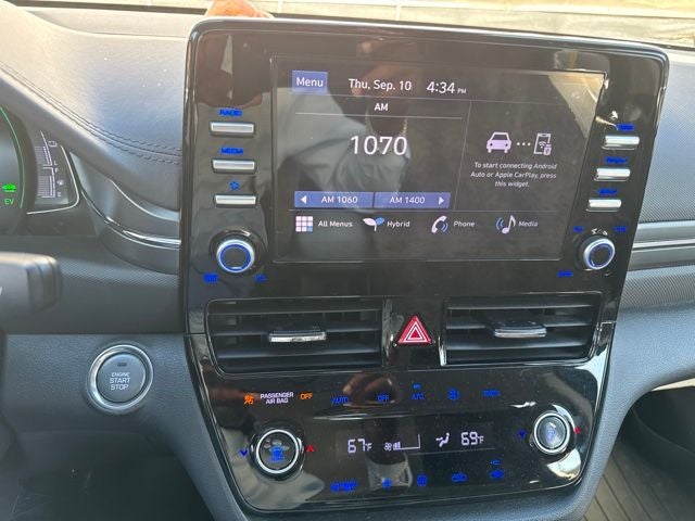2022 Hyundai Ioniq Hybrid SE