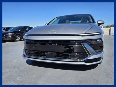 2025 Hyundai Sonata Hybrid Limited