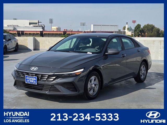 2024 Hyundai Elantra SE