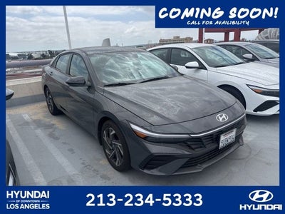 2025 Hyundai Elantra SEL Sport
